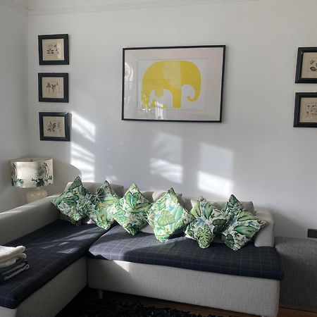 Апартаменты Interior Designed Flat Near Kew Botanical Gardens Лондон Экстерьер фото
