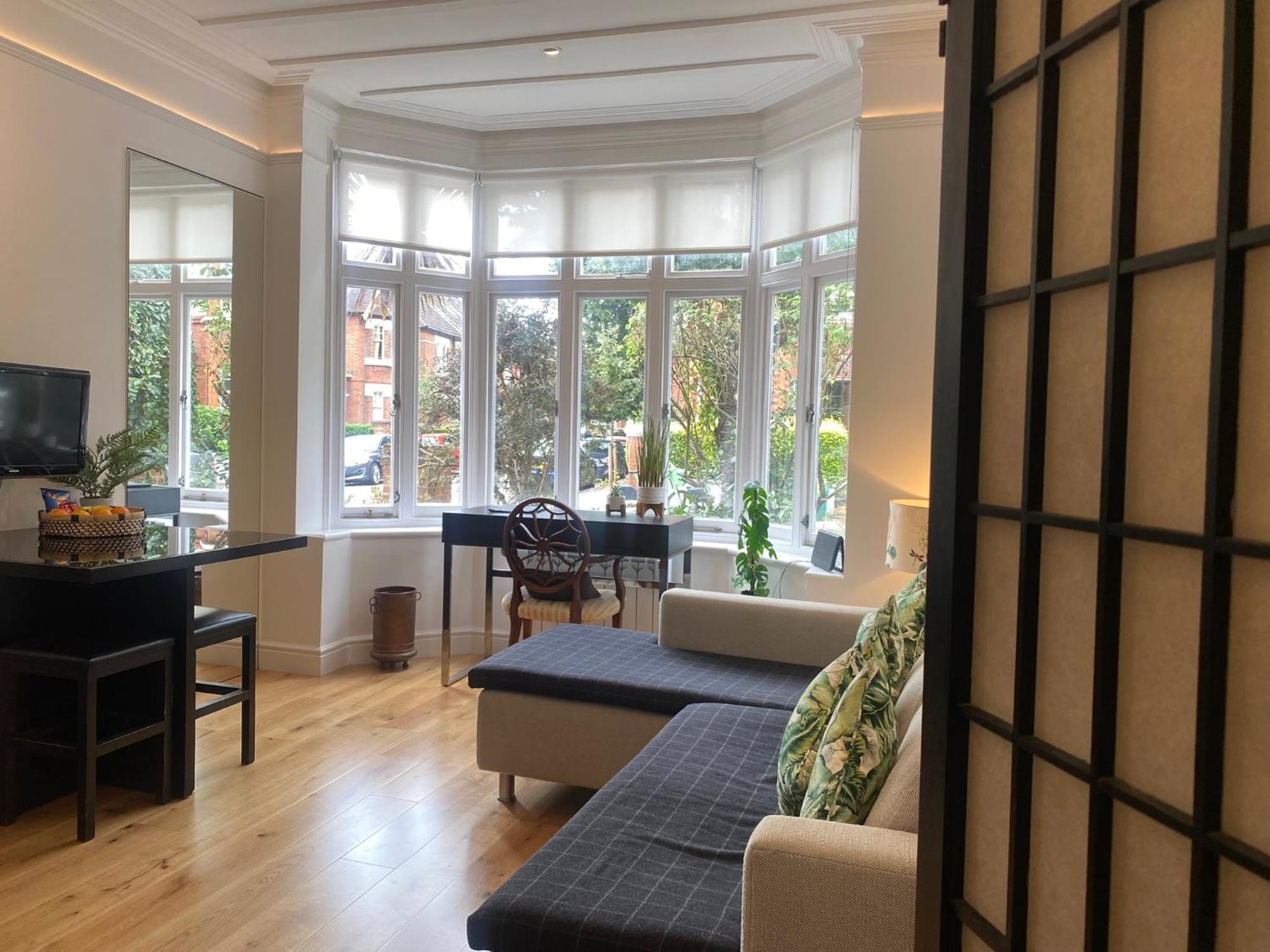 Апартаменты Interior Designed Flat Near Kew Botanical Gardens Лондон Экстерьер фото
